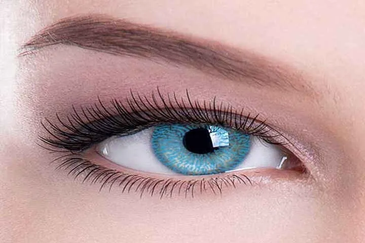 تغییر رنگ چشم به آبی